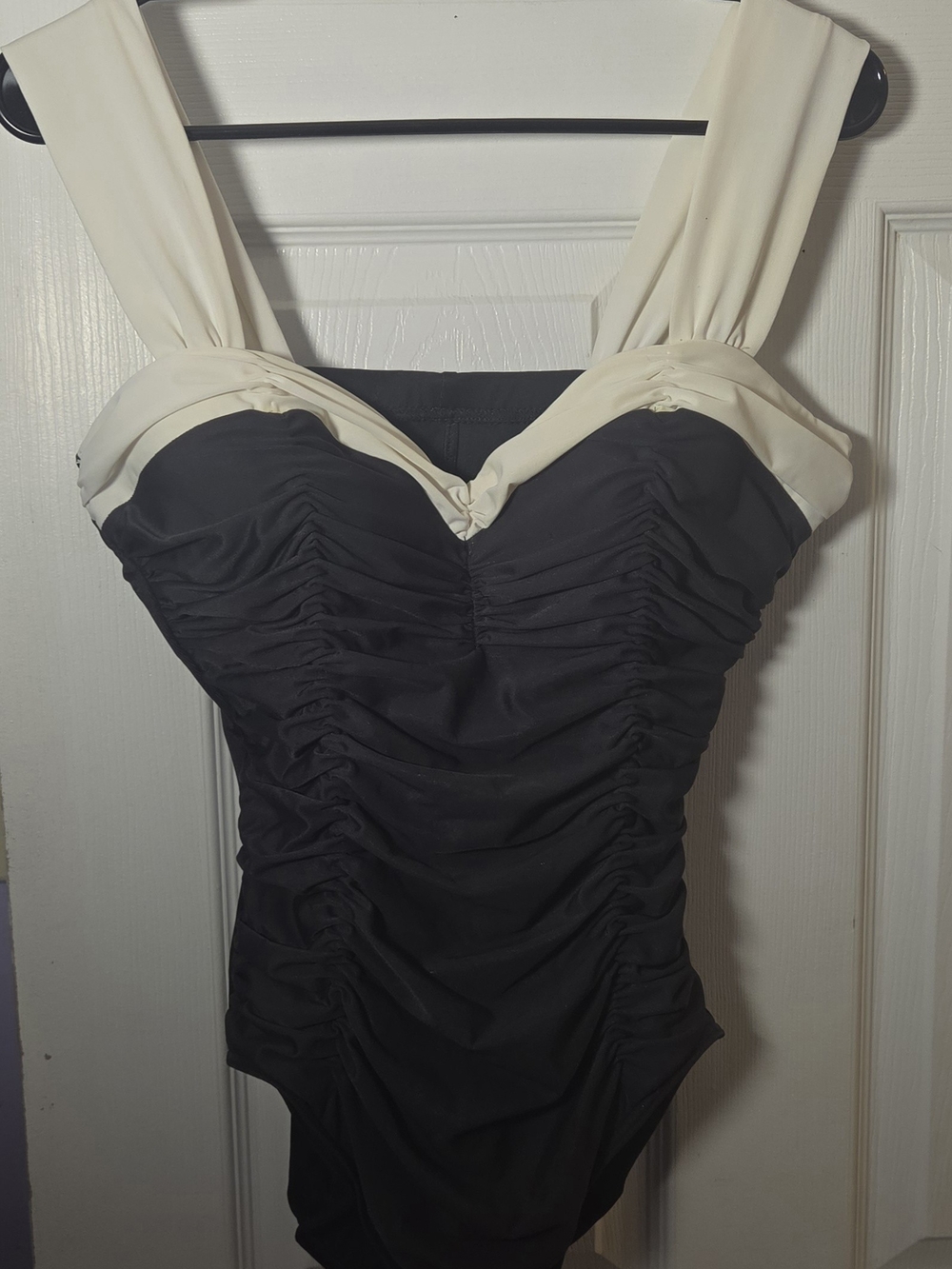 Miraclesuit Black Cream Ruched Sweetheart One Piece Swimsuit Tummy Control